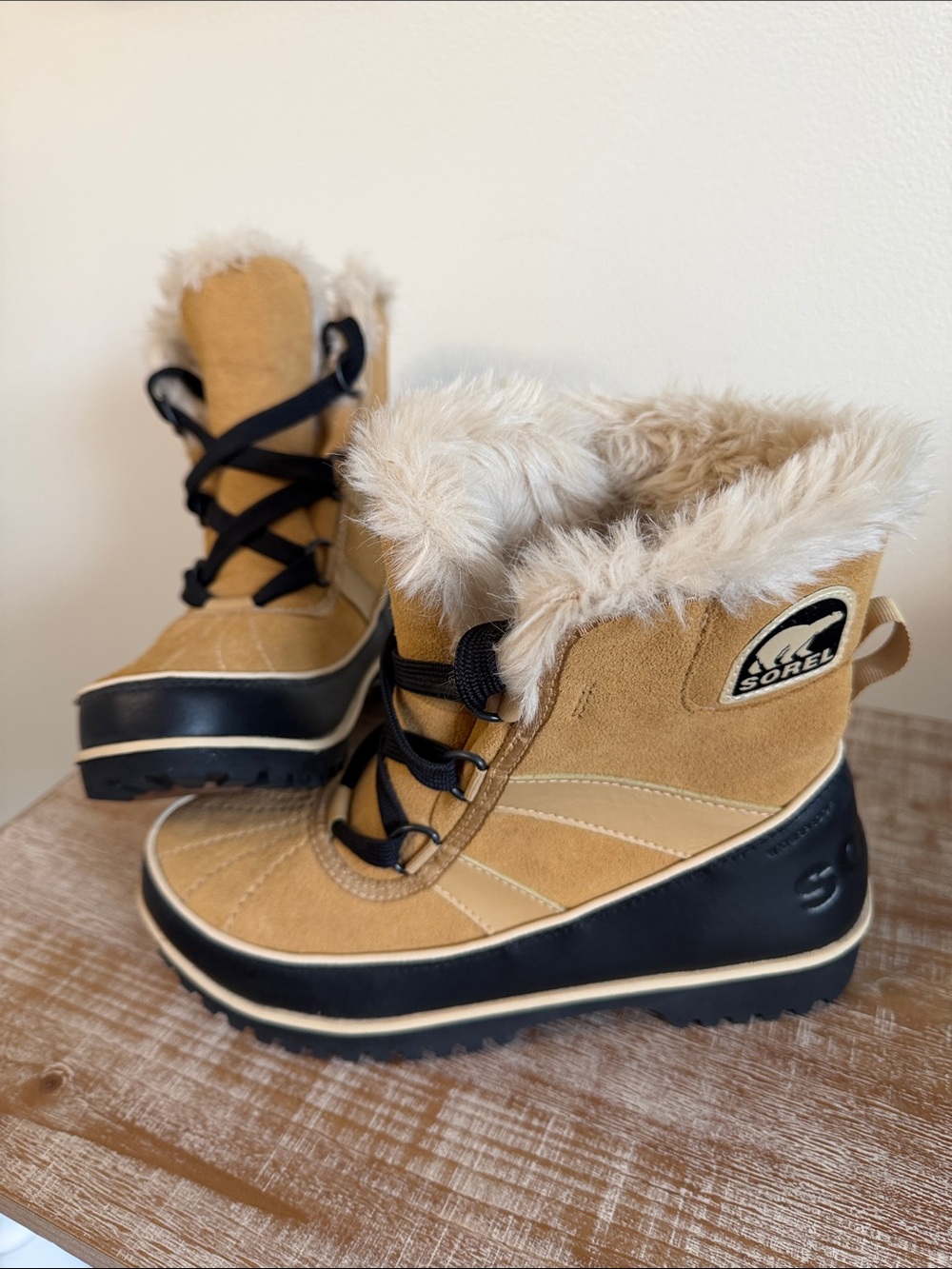 Sorel Tivoli II Fur Lined Lace Up Rain Winter Snow Mid Calf Boots Women's 6.5